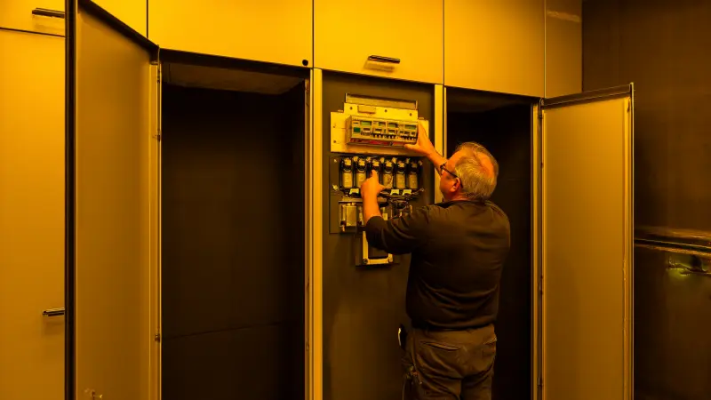 Aggregaat aansluiten losse groep meterkast: kosten &